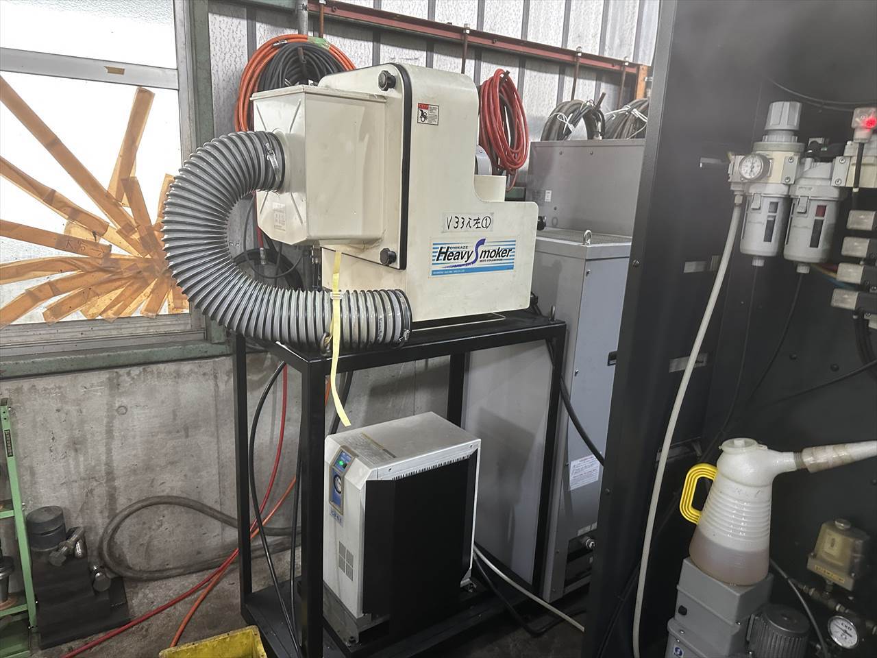 牧野フライス製作所 立型マシニングセンター(2面拘束型) V33i