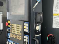 牧野フライス製作所 立型マシニングセンター(2面拘束型) V33i