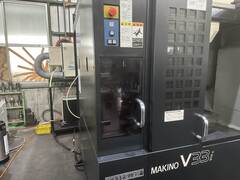 牧野フライス製作所 立型マシニングセンター(2面拘束型) V33i