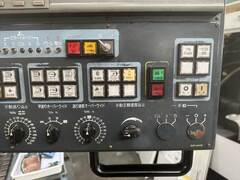 牧野フライス製作所 NC立フライス盤（ラム型） AVNC-74