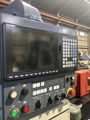 OKK NCフライス盤 RRM-3V