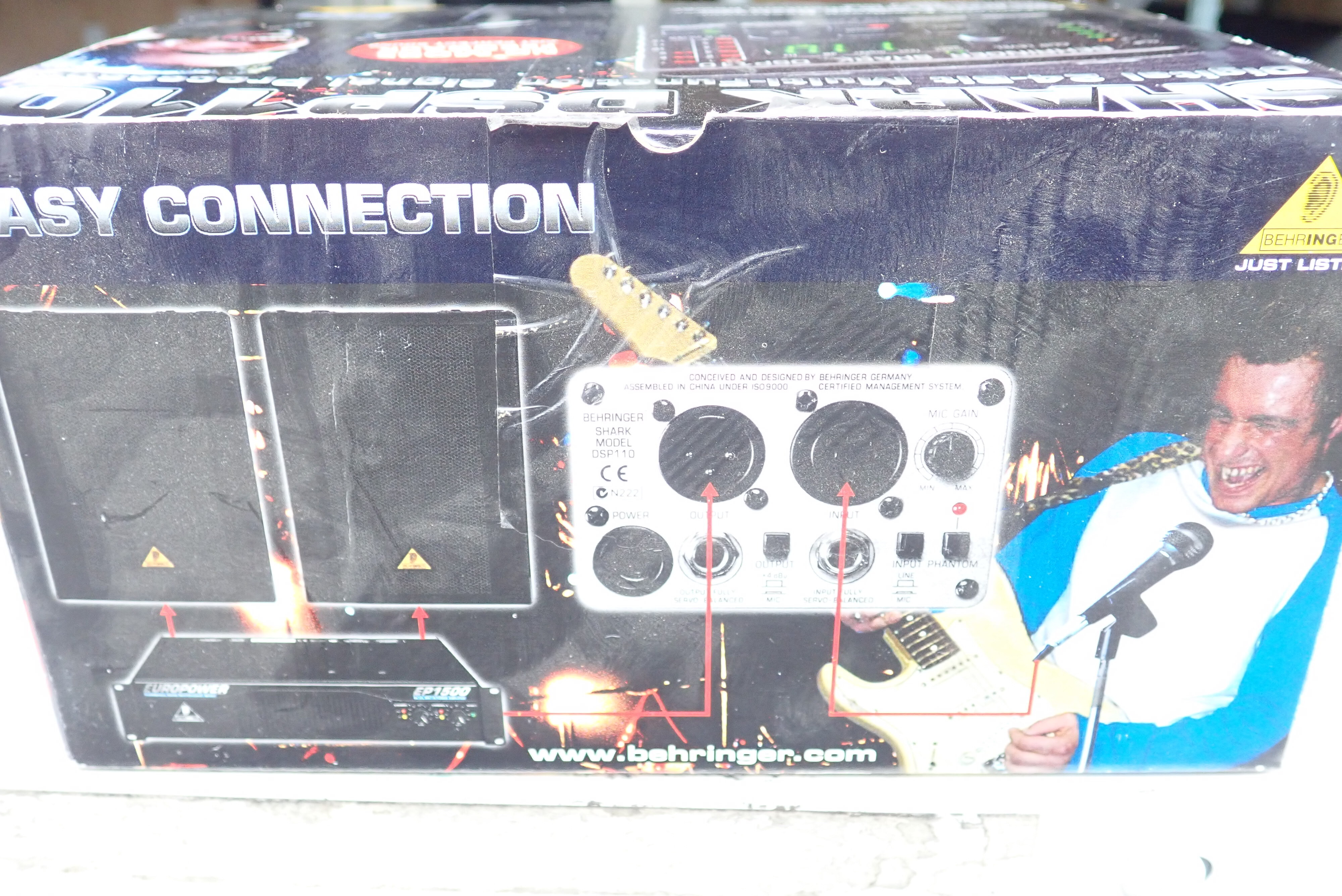 BEHRINGER デジタルマルチファンクション　シグナルプロフェッサー SHARK DSP110