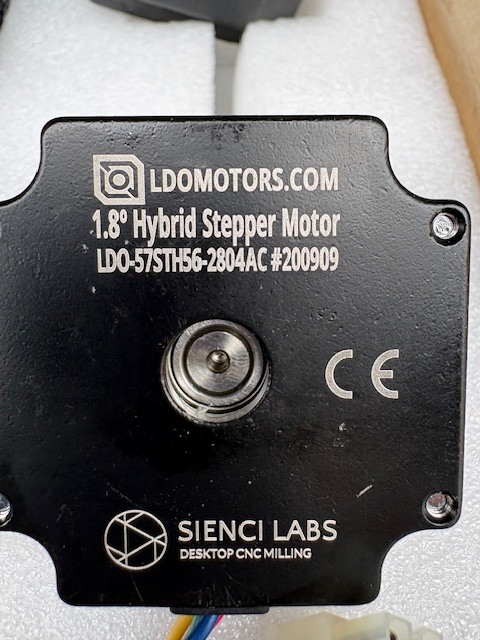 SIENCI LABS ステッピングモーター LDO-57STH56-2804AC