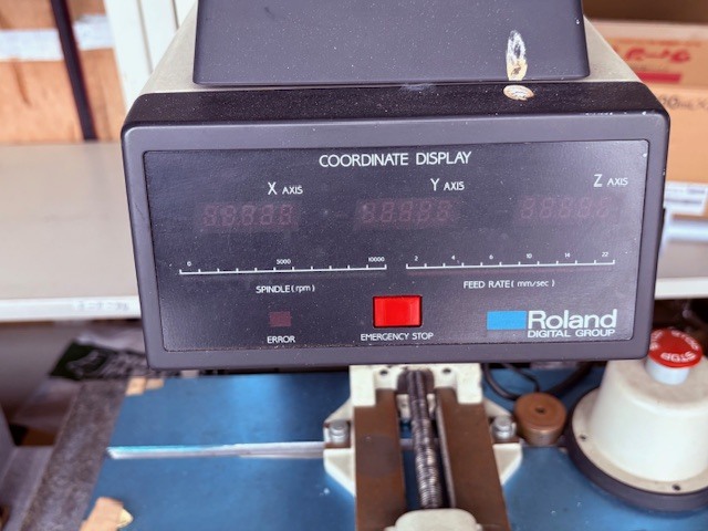 ROLAND 3D Milling Machine CAMM-3  （機械本体のみ）