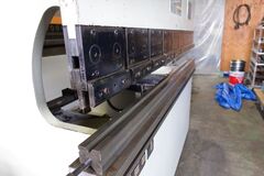 東洋工機 2000mmプレスブレーキ HPB12520AT