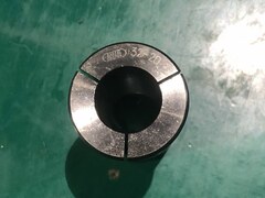 大昭和精機 BIG ストレートコレット 外径32　内径20