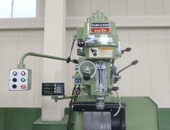 大隈豊和 汎用立フライス盤 STM-2R
