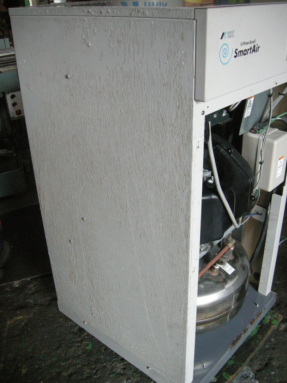 アネスト岩田 ３．７ｋｗコンプレッサー SLP-37EFD