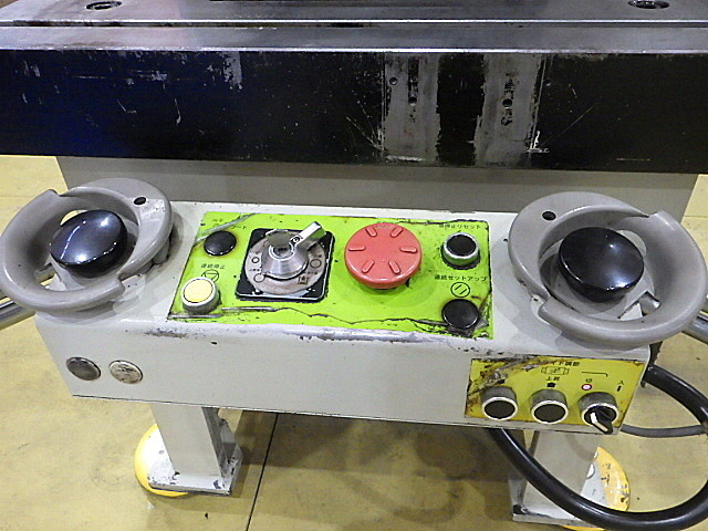 コマツ サーボプレス H1F45