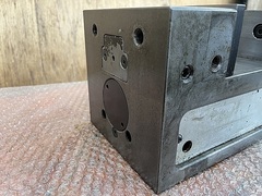 ナベヤ ロックタイト精密マシンバイス LTCV160H