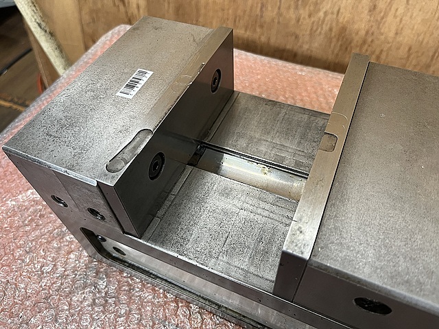 ナベヤ ロックタイト精密マシンバイス LTCV160H