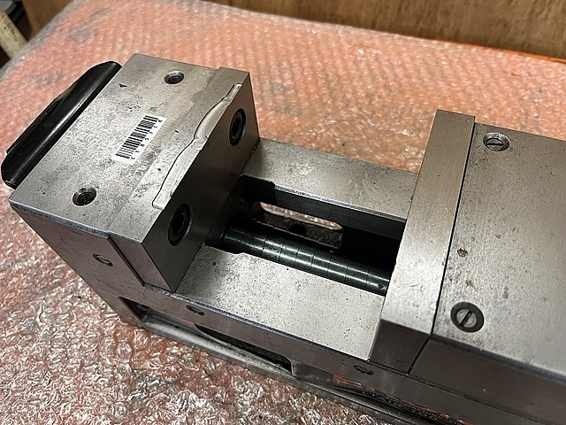 ナベヤ ロックタイトエアーマシンバイス LTAIR-100