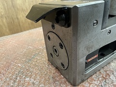 ナベヤ ロックタイトエアーマシンバイス LTAIR-100