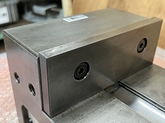 ナベヤ ロックタイト精密マシンバイス LTCV160H