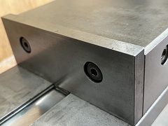 ナベヤ ロックタイト精密マシンバイス LTCV160H