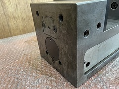 ナベヤ ロックタイト精密マシンバイス LTCV160H