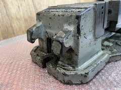 津田駒 油圧バイス VH-150