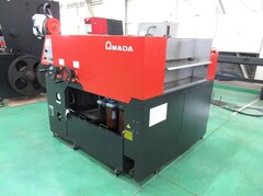 アマダ バリ取り機 IBT-610II