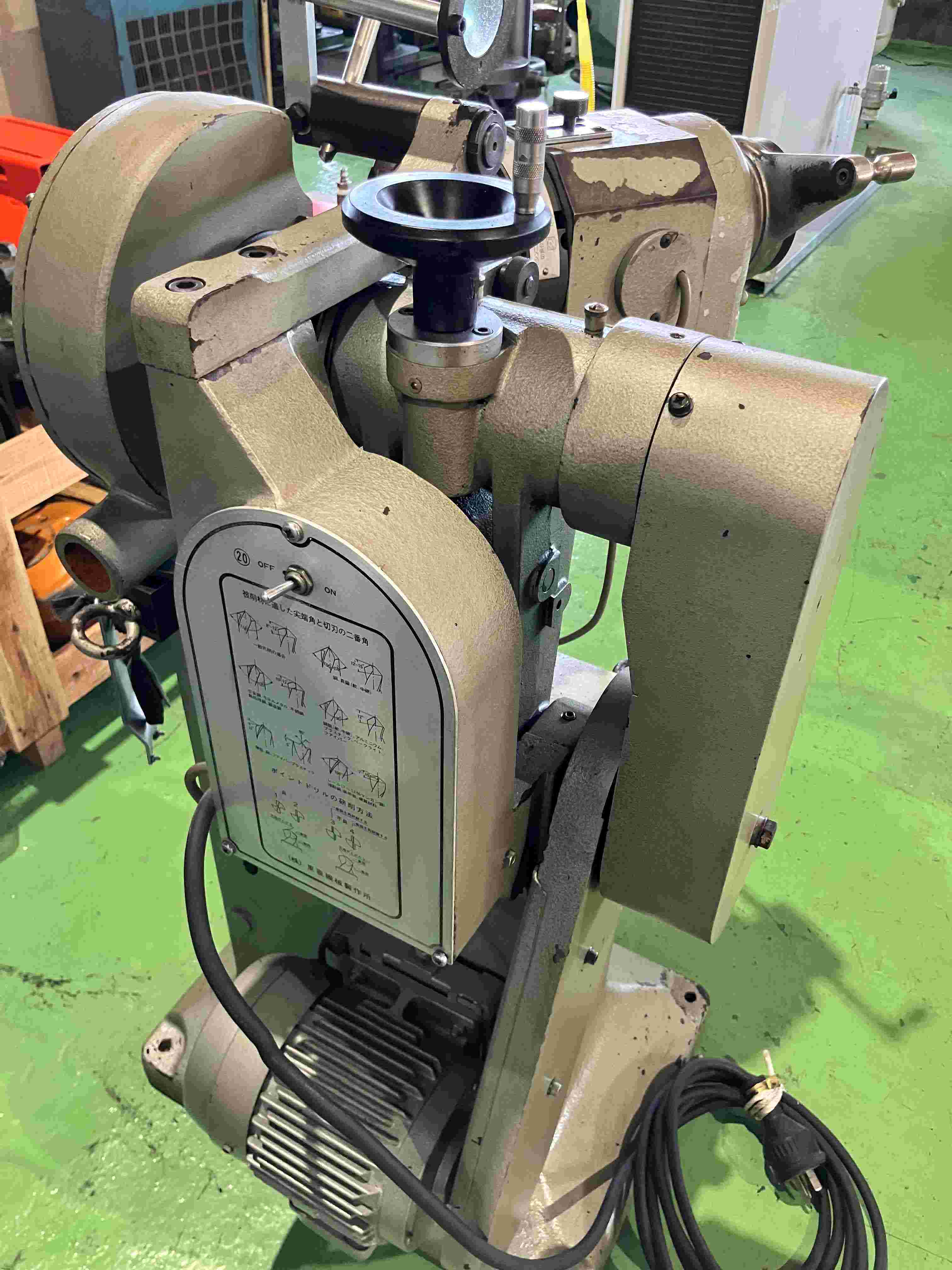 東亜機械製作所 ドリル研削盤 TDP-50M