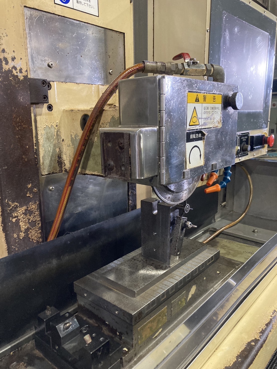 三井精機 NC平面研削盤 MSG-618PC-NCL