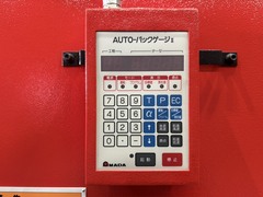 アマダ 3000mm油圧ベンダー RG-125