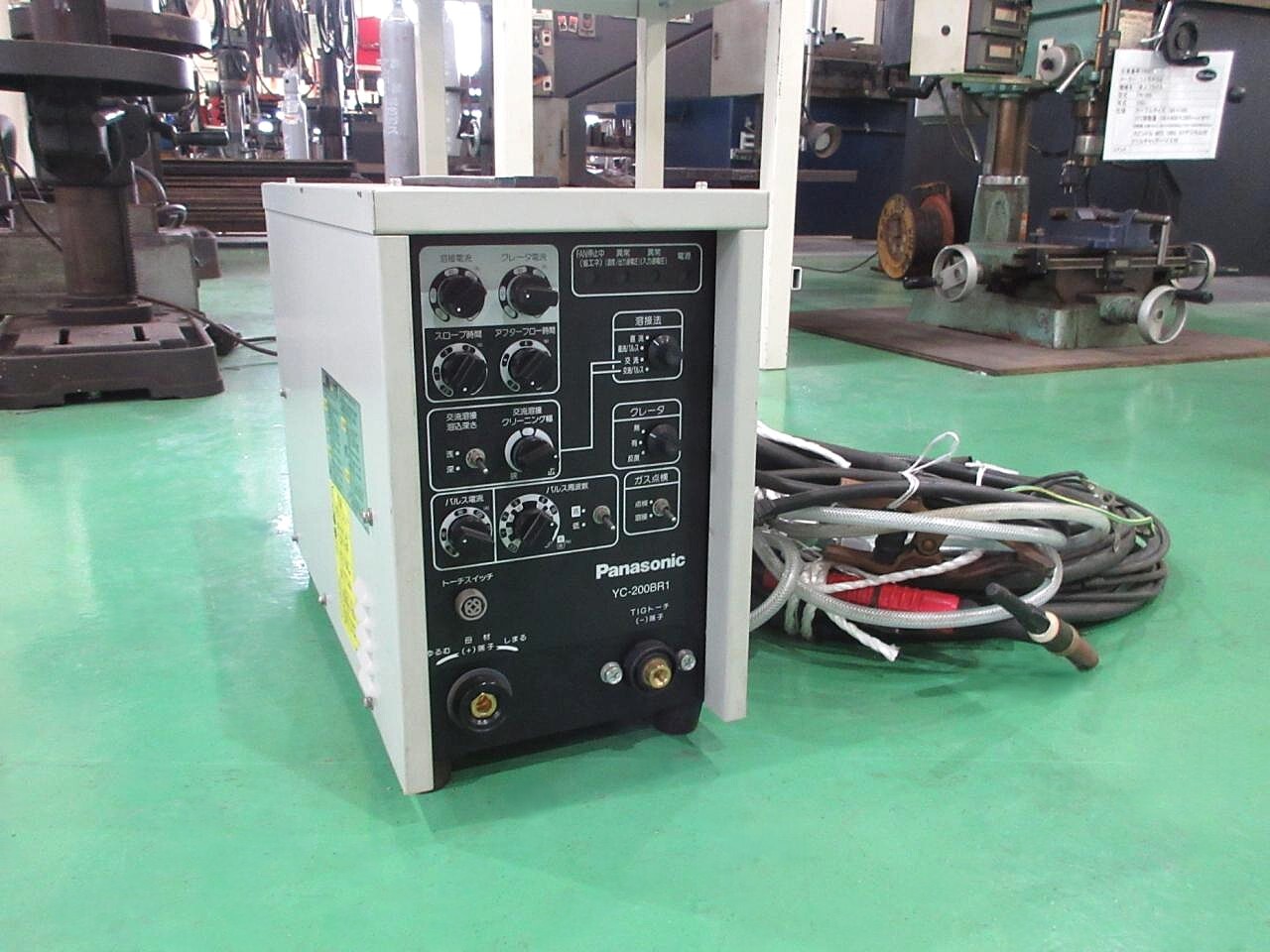 パナソニック 交直両用TIG溶接機 YC-200BR1
