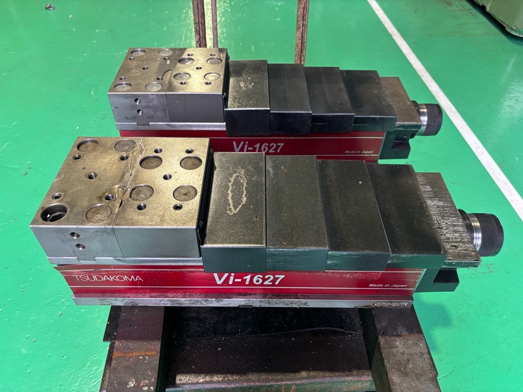 ツダコマ メカ増力マシンバイス Vi-1627