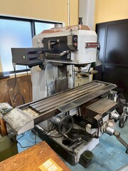日立 フライス盤 2MW-V