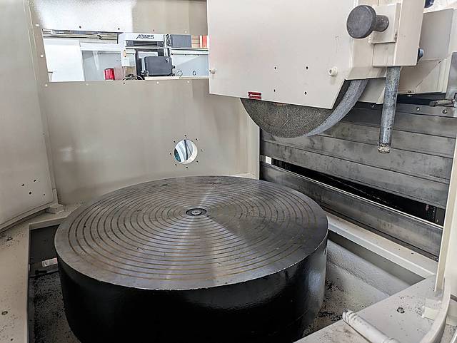 市川製作所 NC横軸ロータリー研削盤 RCB-242CNC