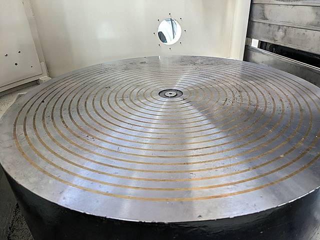 市川製作所 NC横軸ロータリー研削盤 RCB-242CNC