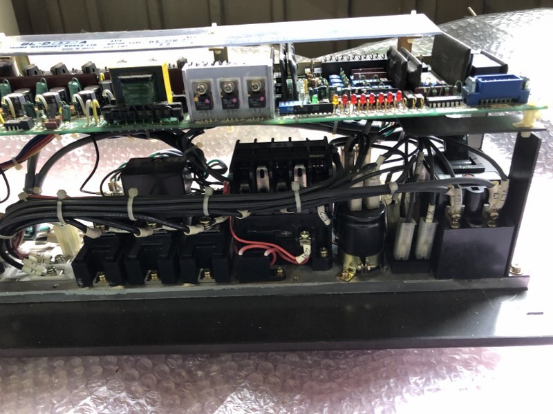 オークマ/OKUMA サーボアンプ 【サーボアンプ】BL-D30A BL-50E-20  AXIS