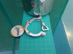 日東金属工業 ヘルール式ボトル