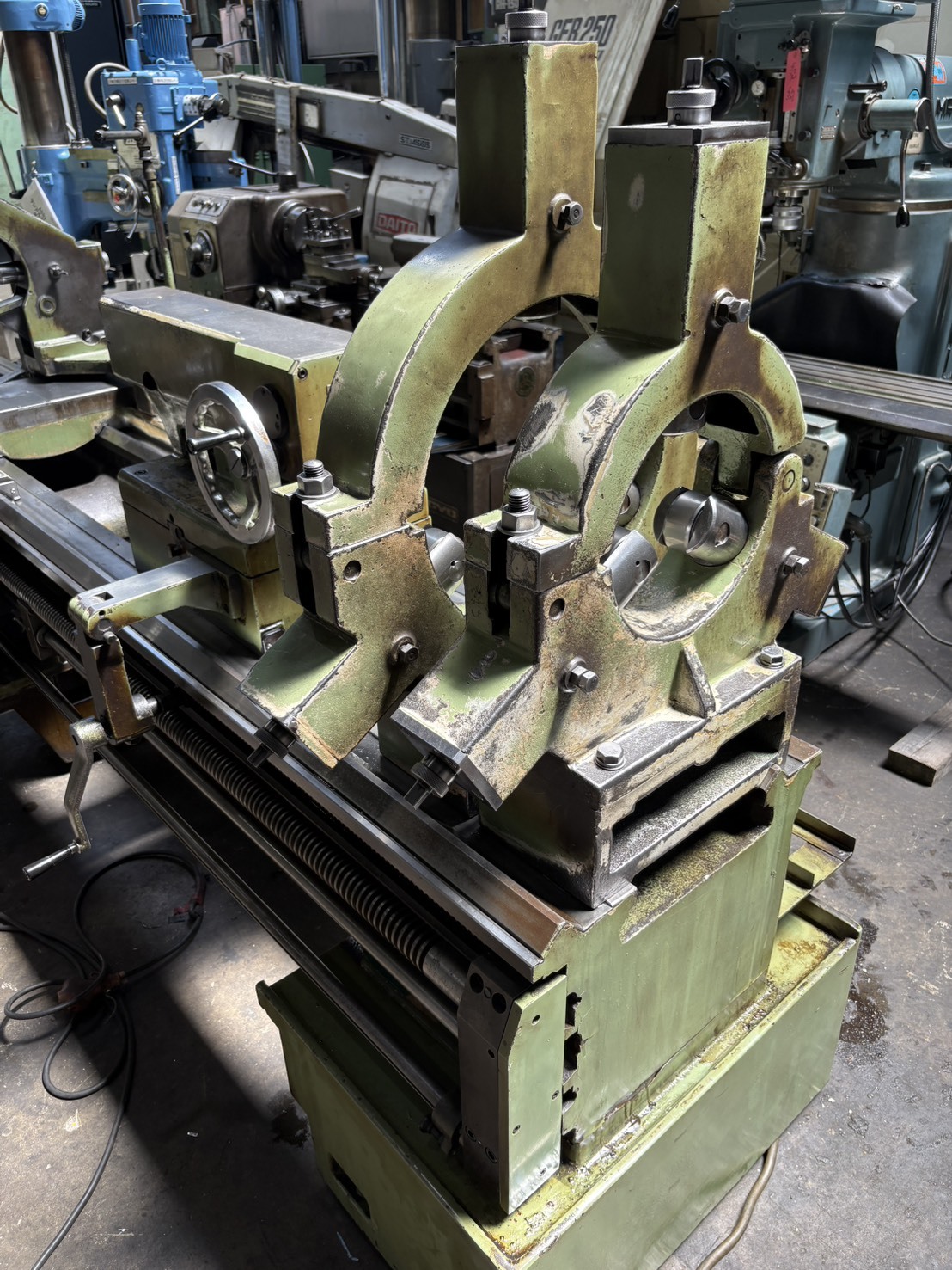 大日金属工業 4.0m旋盤 DHK75×400