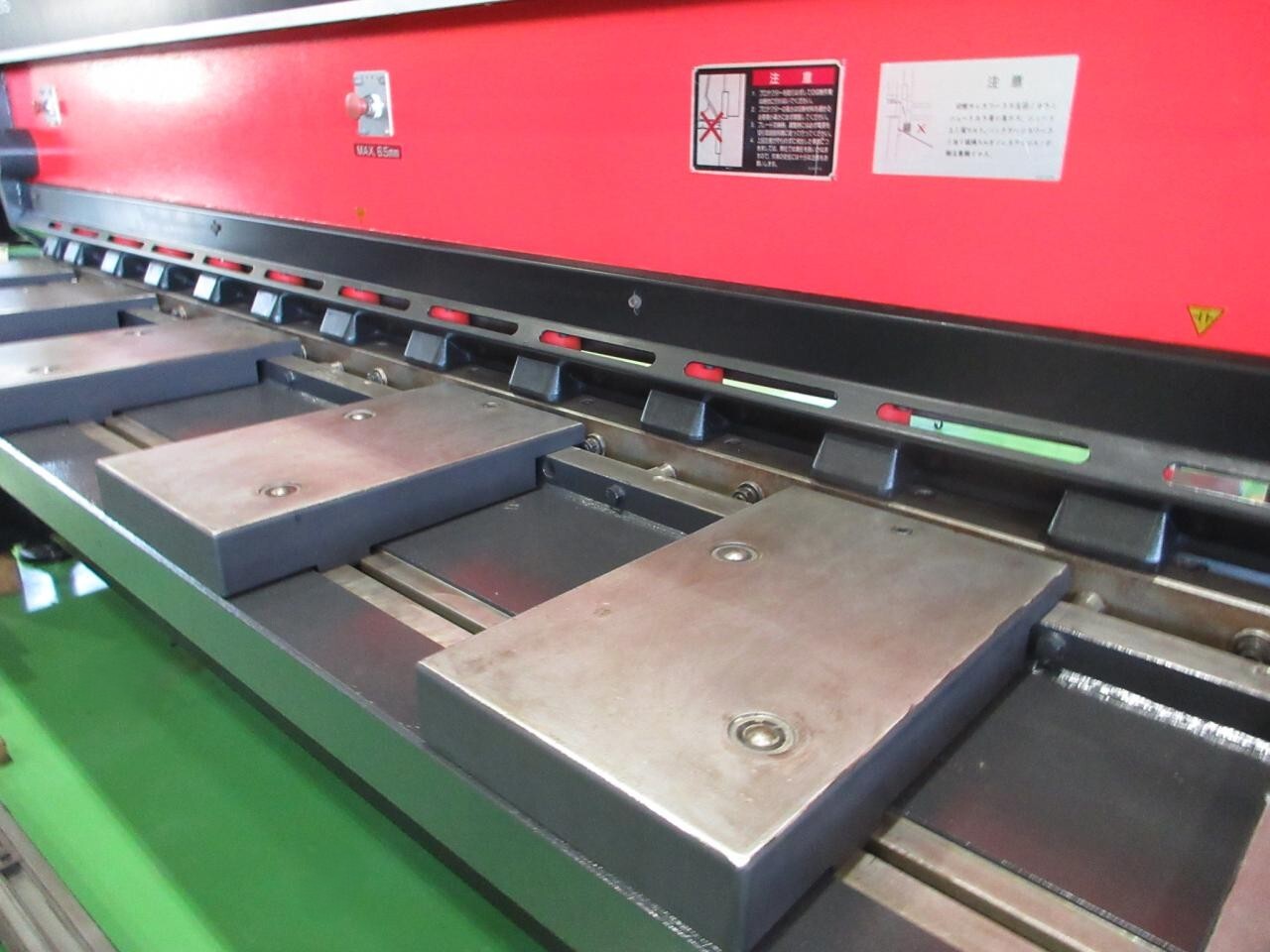 アマダ シャーリング DCT-3065