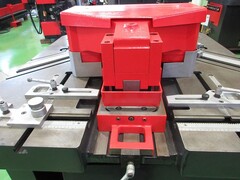 アマダ コーナーシャー CSW-250