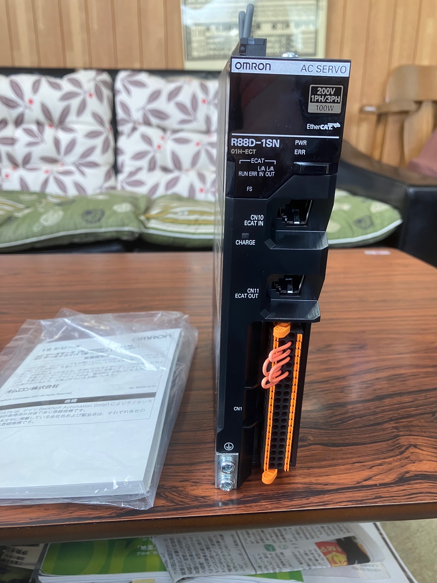 オムロン ACサーボドライバー R88D-1SN01H-ETC