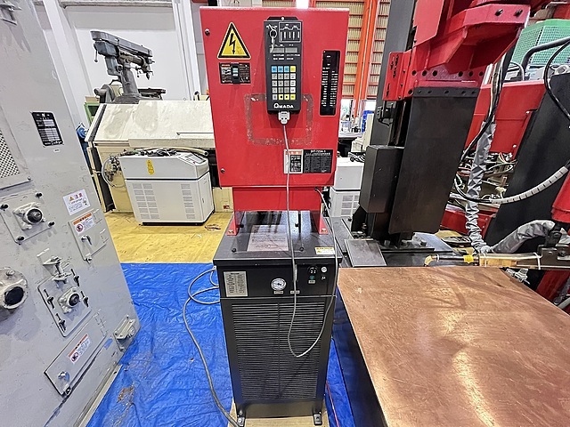 アマダ テーブルスポット溶接機 ID-40-ST