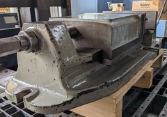津田駒工業 精密マシンバイス VR-250