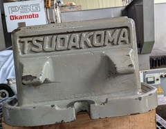 津田駒工業 精密マシンバイス VR-250