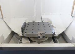 オークマ 横型マシニングセンター MB-4000H