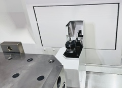 オークマ 横型マシニングセンター MB-4000H