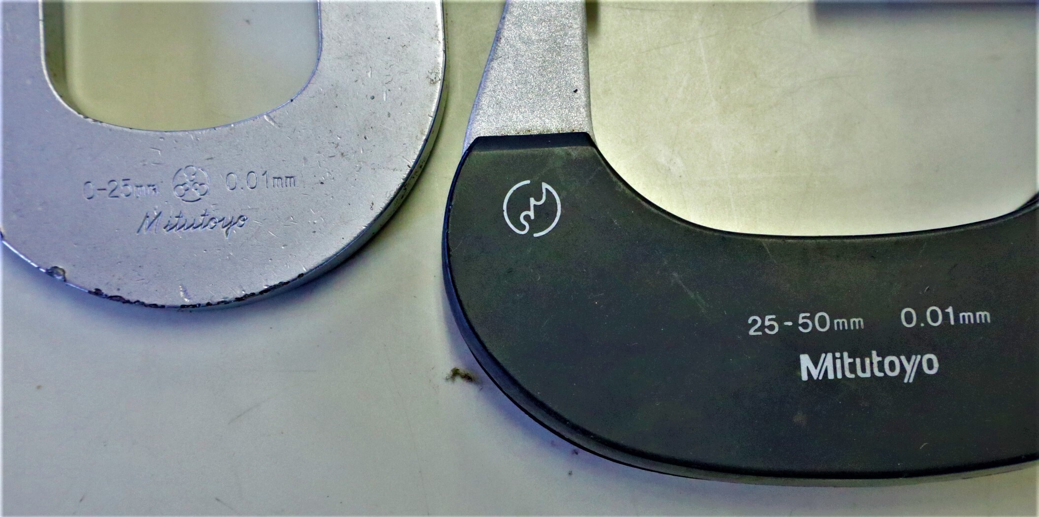 ミツトヨ 外径マイクロメーター 0~25.25~50mm 0.01mm 計2個