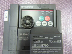 三菱電機/MITSUBISHI インバータ 【インバータ】FR-E720-1.5k