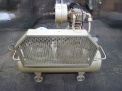 東芝 1.5kwコンプレッサー SP10D-15T2型