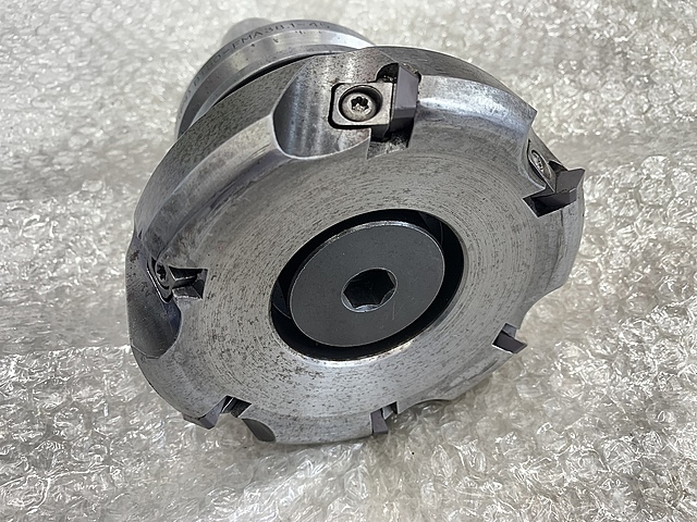 サンドビック フェイスミル RA260.22S-125-12LJ-38.1