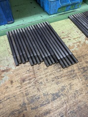 クランプボルト M16 350×5 310×4 280×4 250×4