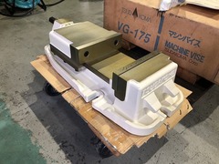津田駒工業(ツダコマ) マシンバイス VG-175