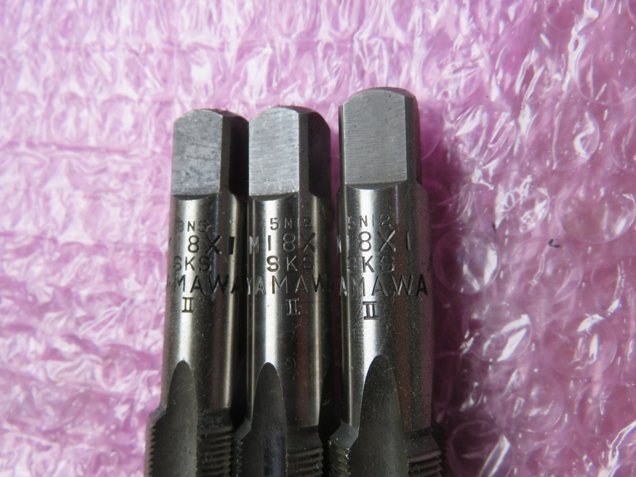 不明 ハンドタップ M16x2,18x8,M18x1