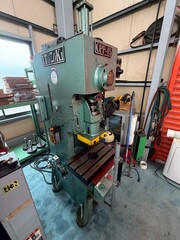 伊藤造機 プレス CPP-15