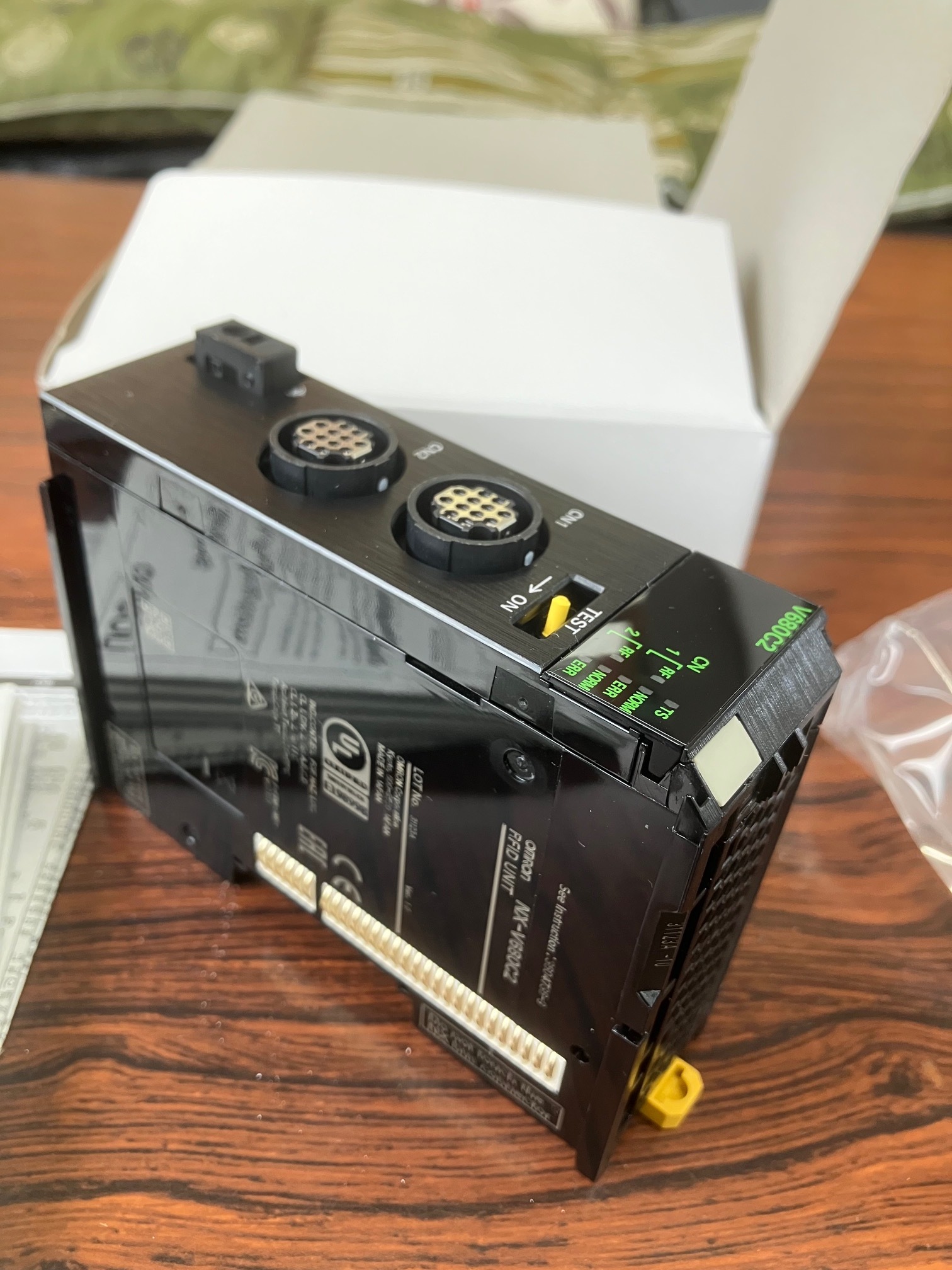 オムロン RFID通信ユニット NX-V680C2